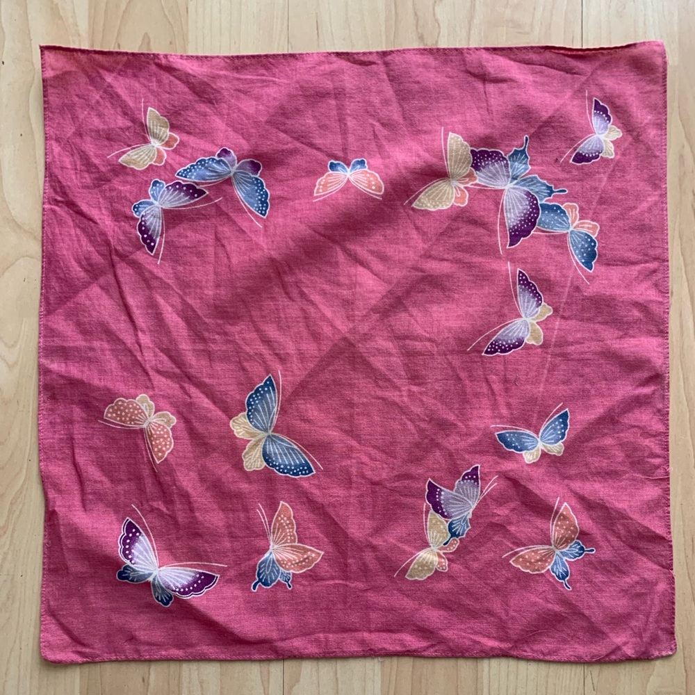 VINTAGE BANDANA ***GWP